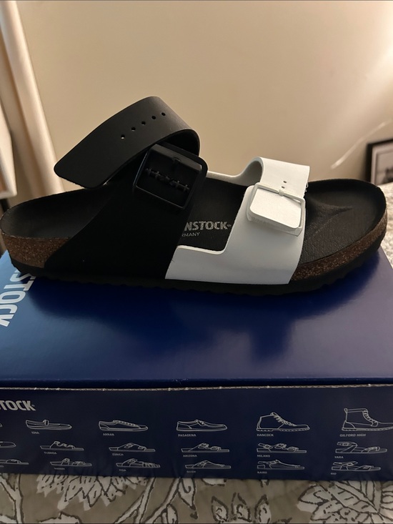 Birkenstock Men’s Two-Tone Buckle Slide Sandals in White and Black